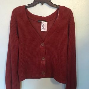 Maroon sweater